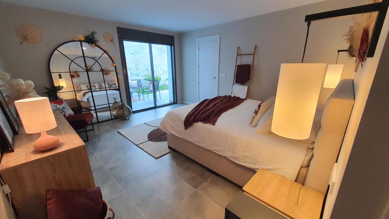 Pool & Snooker Villa フィネストラット エクステリア 写真